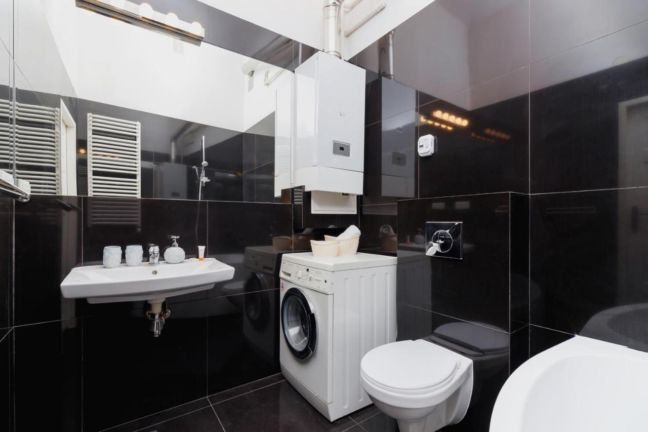 Apartment Pijarska Krakow By Noclegi Renters Eksteriør bilde