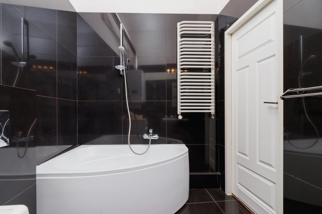 Apartment Pijarska Krakow By Noclegi Renters Eksteriør bilde