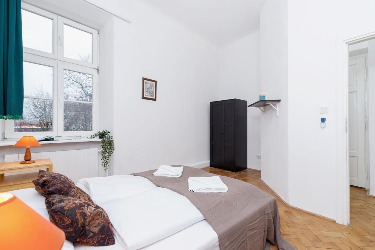 Apartment Pijarska Krakow By Noclegi Renters Eksteriør bilde