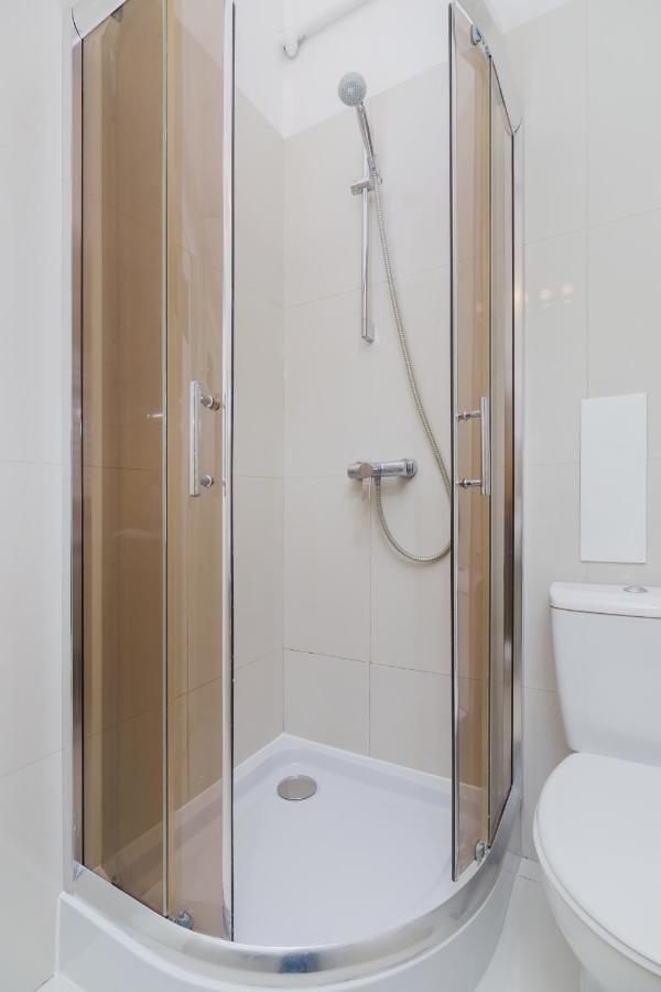 Apartment Pijarska Krakow By Noclegi Renters Eksteriør bilde